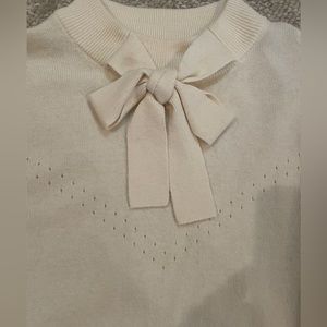 Draper James Small Sweater w/ Bow